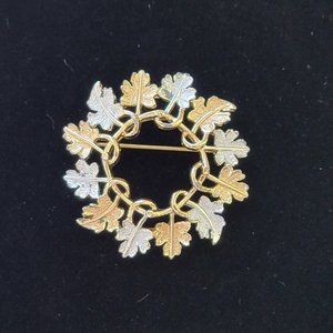 Sarah Coventry Two-Tone Leaf Brooch